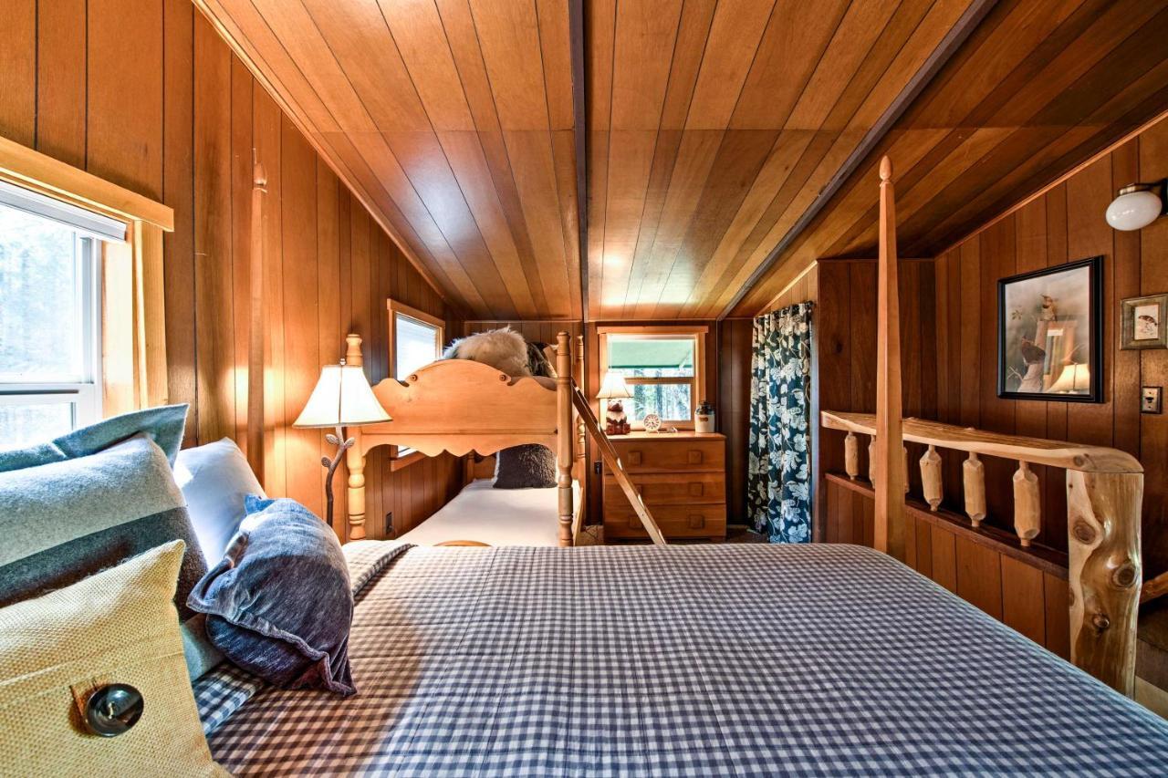 Serene Washington Escape With Deck And Mountain Views! Packwood Exterior photo